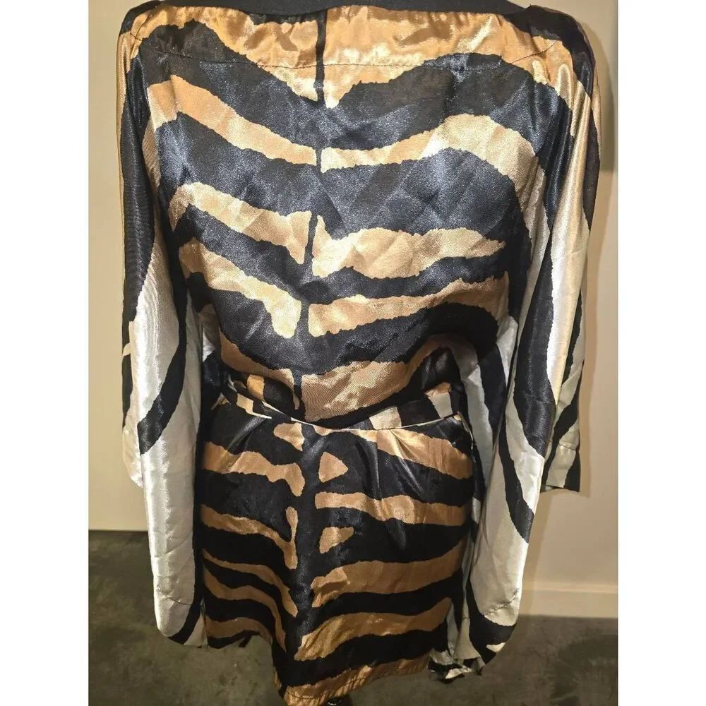 KAELYN-MAX BLOUSE - Picture 5 of 9